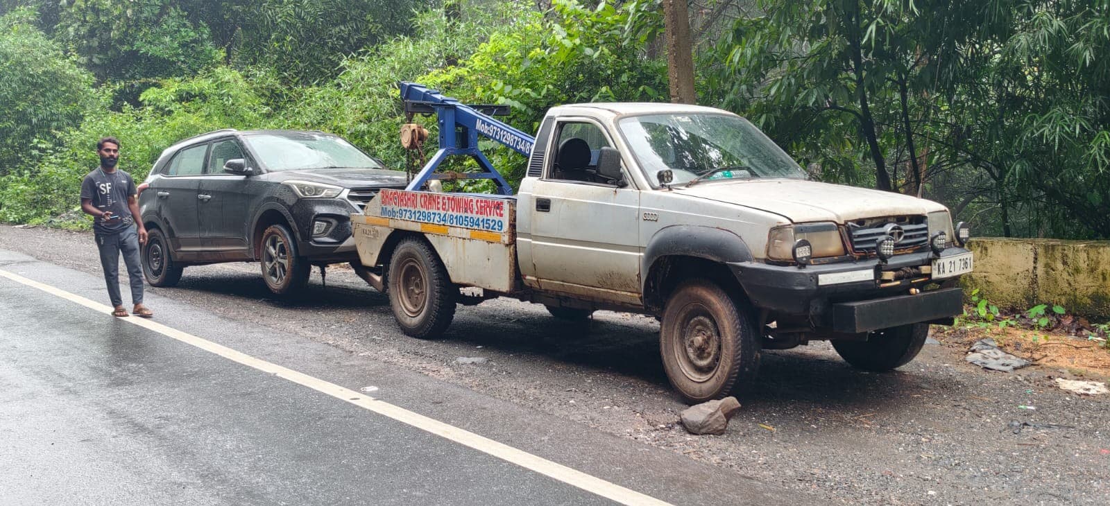 ಘಟ್ಟ ರಸ್ತೆಯಲ್ಲಿ ಎಸ್‌ಯುವಿ ರಿಕವರಿ — SUV breakdown recovery on a ghat road near Bhatkal by Bhagyashri towing